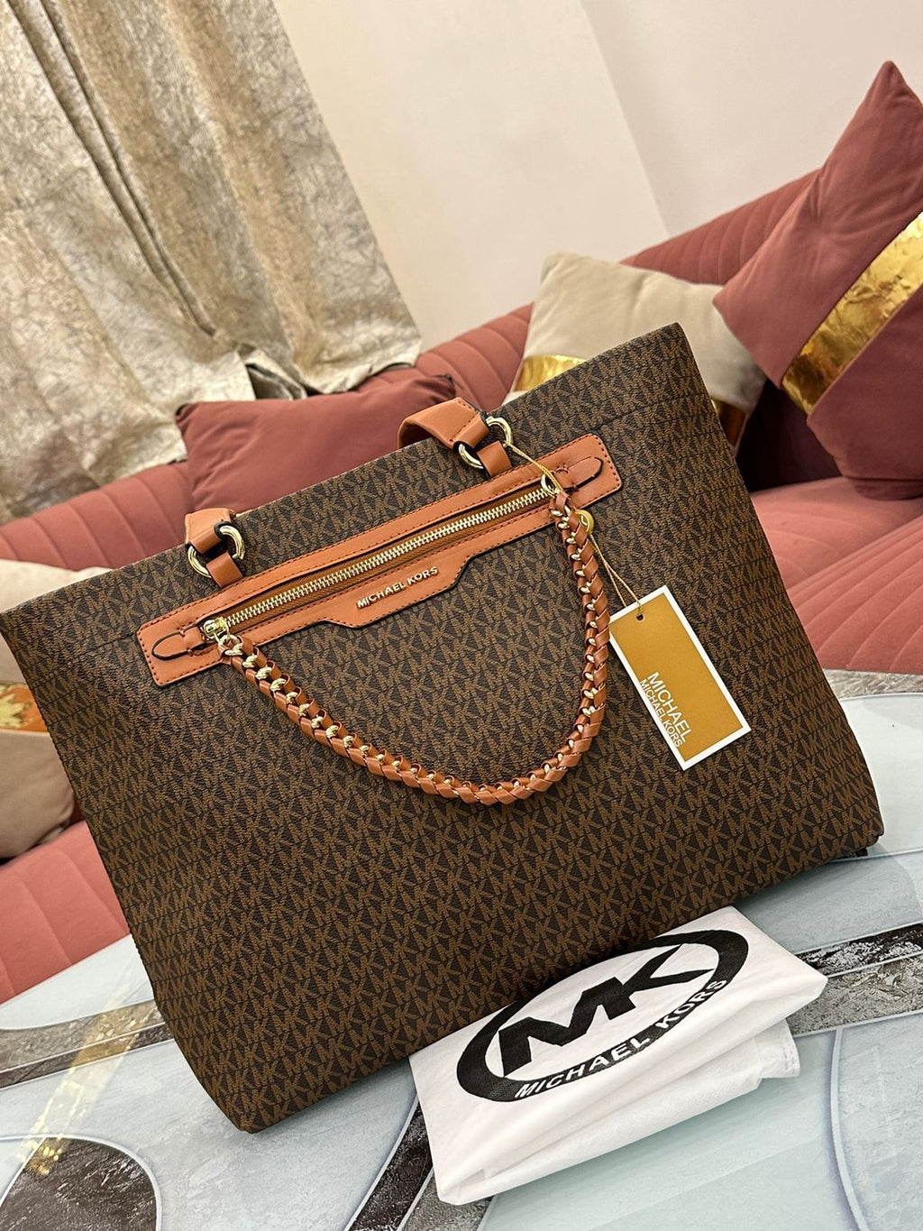 MICHAEL KORS ELLIOT LARGE TOTE