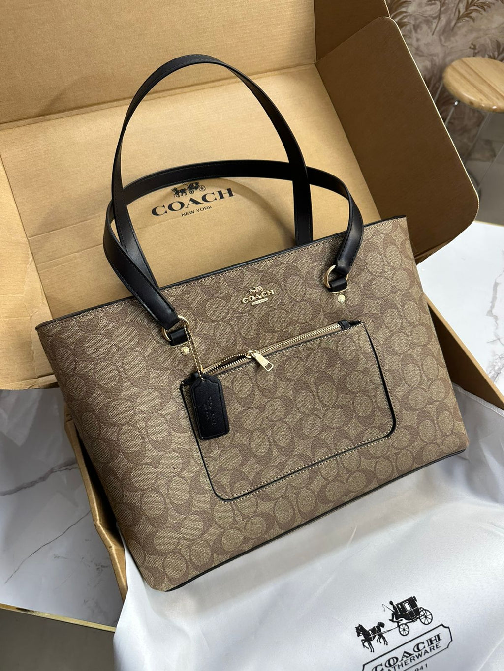 COACH GALLERY TOTE