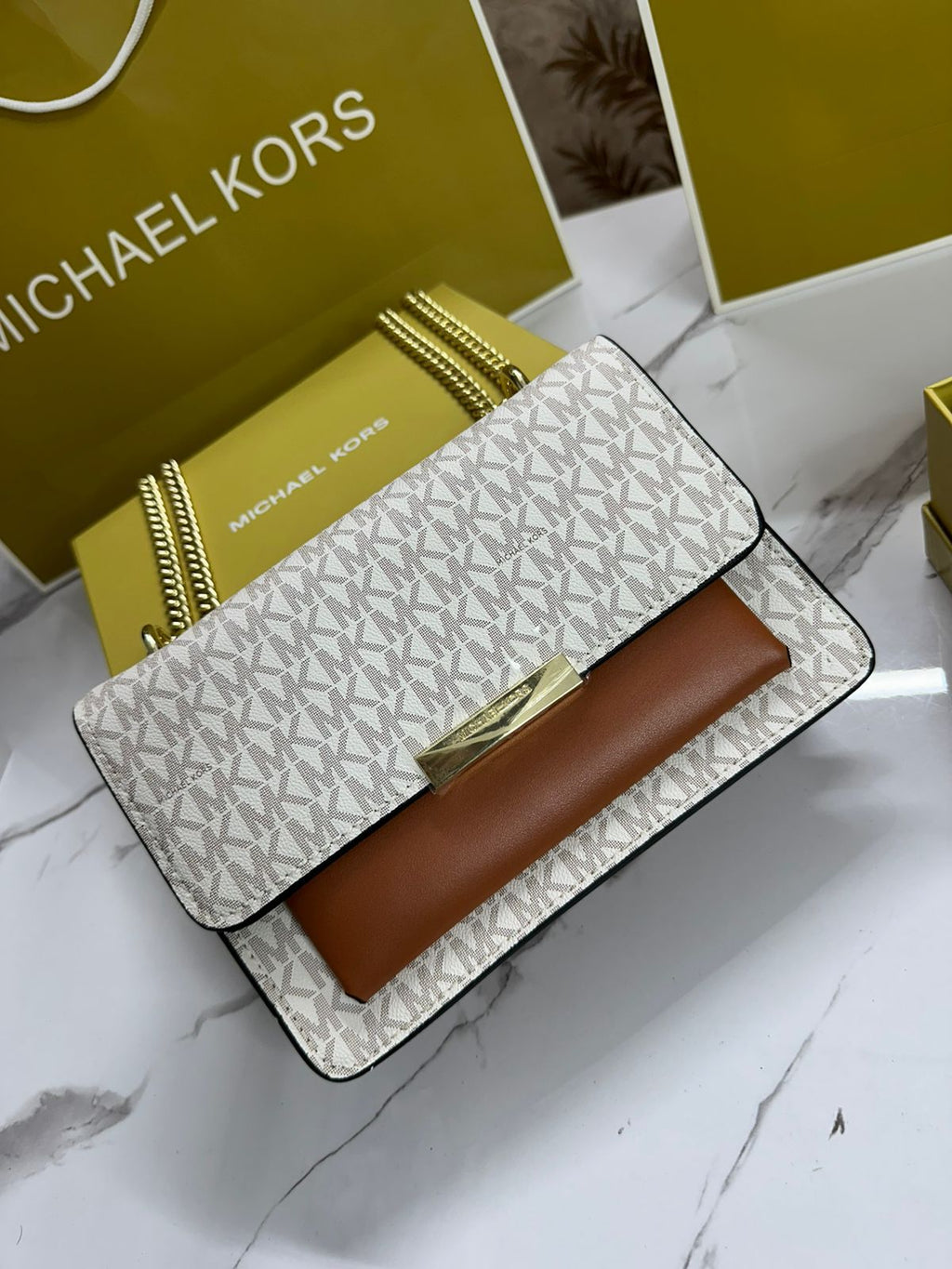 MICHAEL KORS
