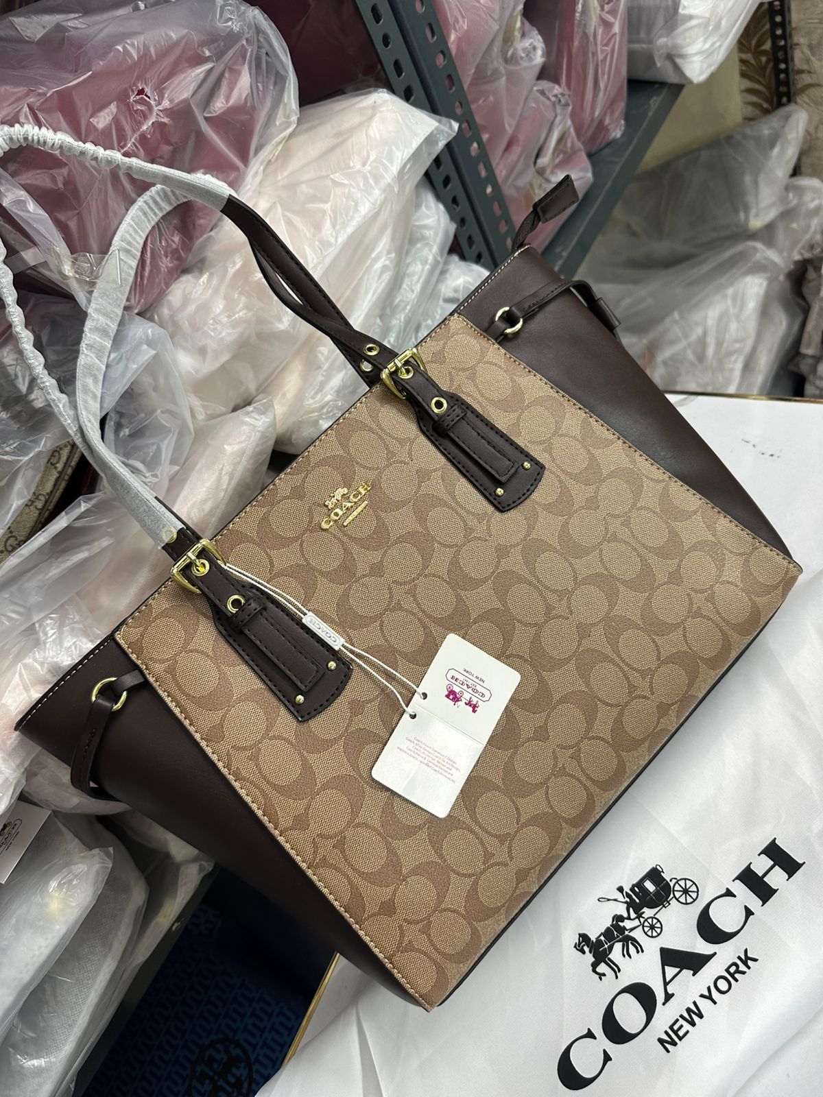 COACH VOYAGER PRINT TOTE BAG