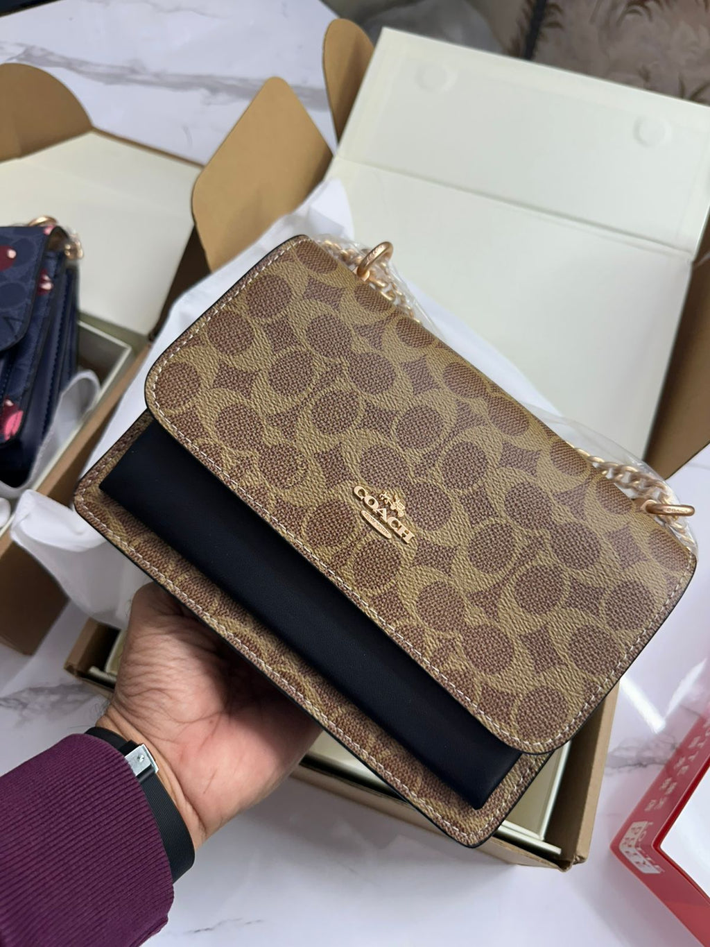 NEW COACH  MINI CLARE